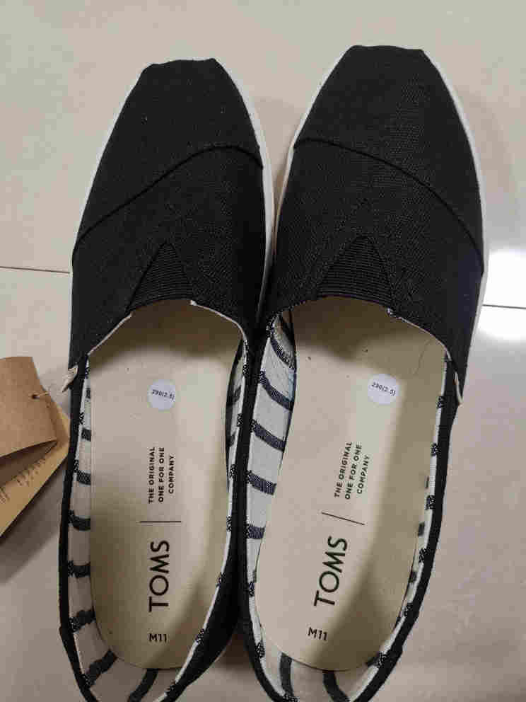 TOMS19新品帆布鞋怎么樣，它的價(jià)格貴不貴